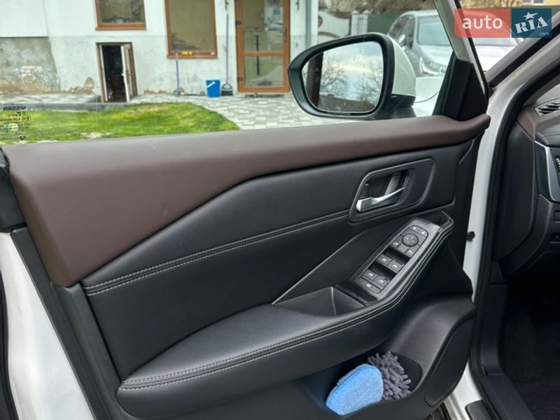 Внедорожник / Кроссовер Nissan Rogue 2023 в Самборе фото 37 Внедорожник / Кроссовер Nissan Rogue 2023 в Самборе