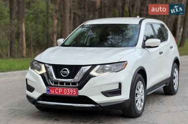 Внедорожник / Кроссовер Nissan Rogue 2017 в Львове