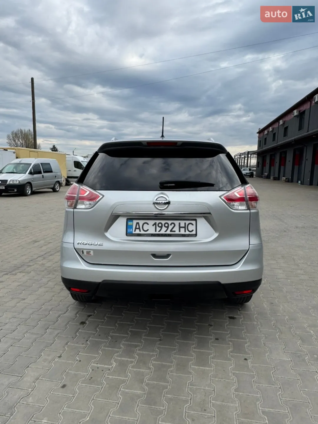 2016 Nissan Rogue - мініатюра 4
