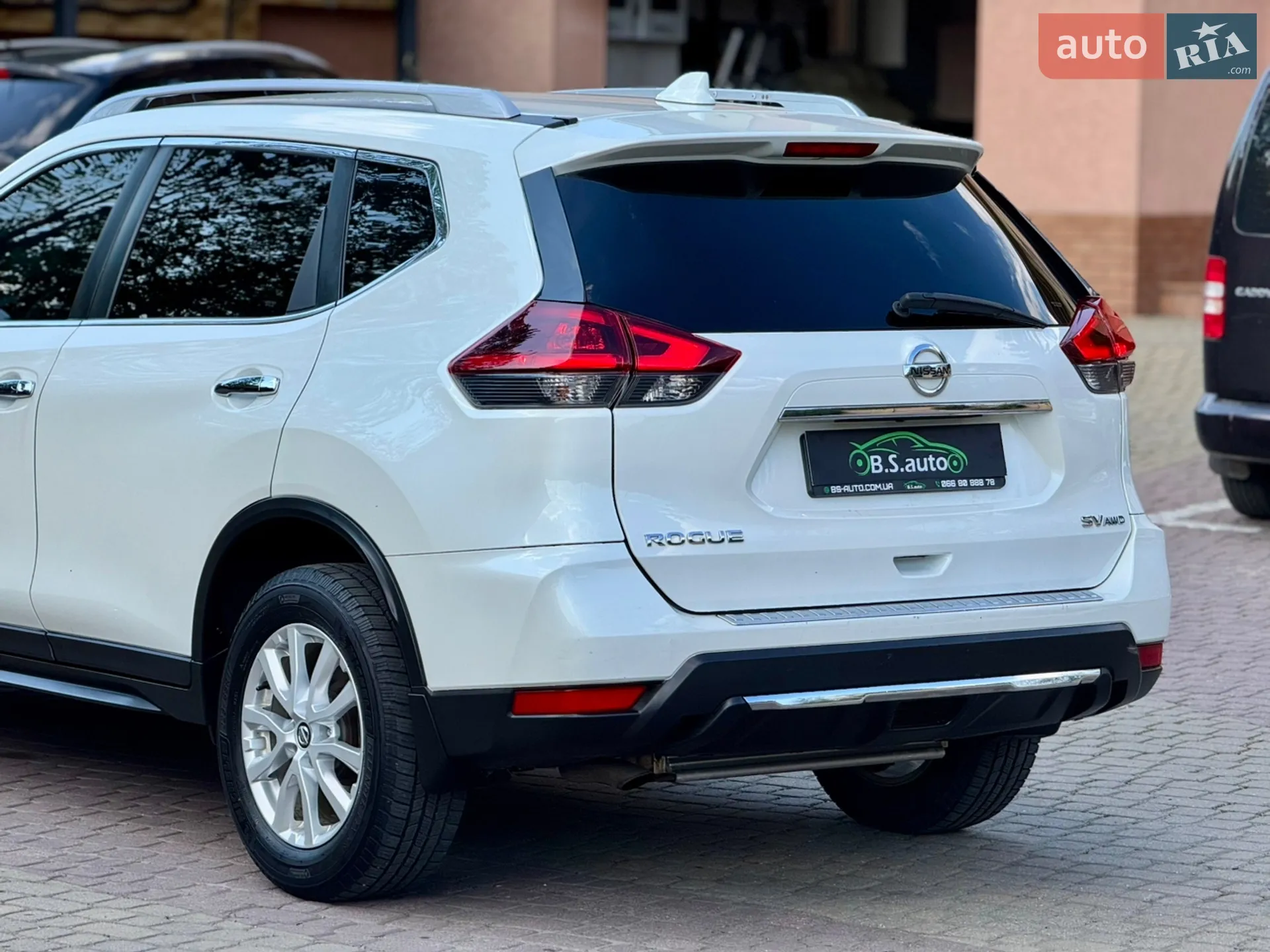2018 Nissan Rogue - мініатюра 14