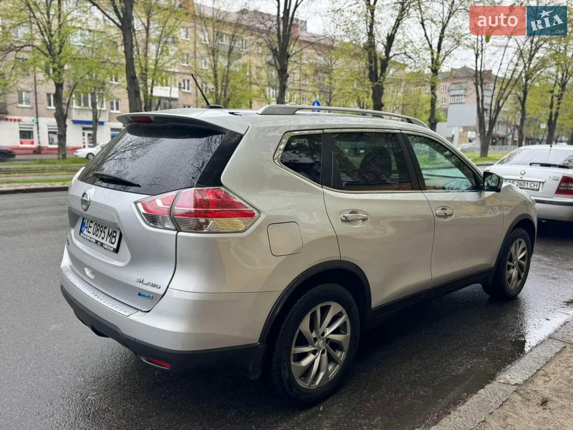 2014 Nissan Rogue - мініатюра 2