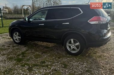 Позашляховик / Кросовер Nissan Rogue 2015 в Івано-Франківську