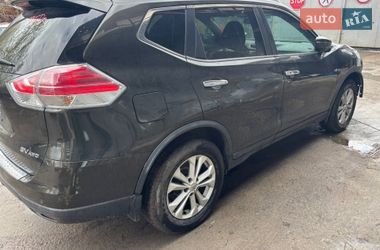 Внедорожник / Кроссовер Nissan Rogue 2016 в Киеве