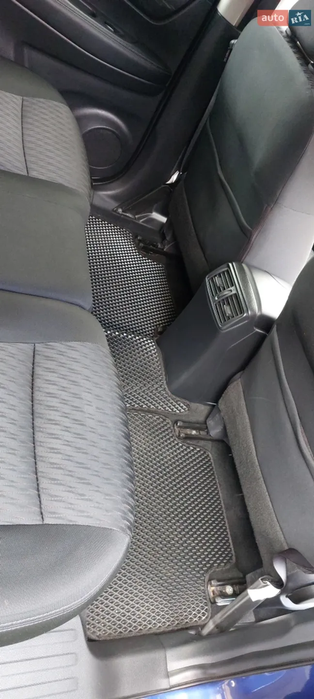2018 Nissan Rogue - мініатюра 13