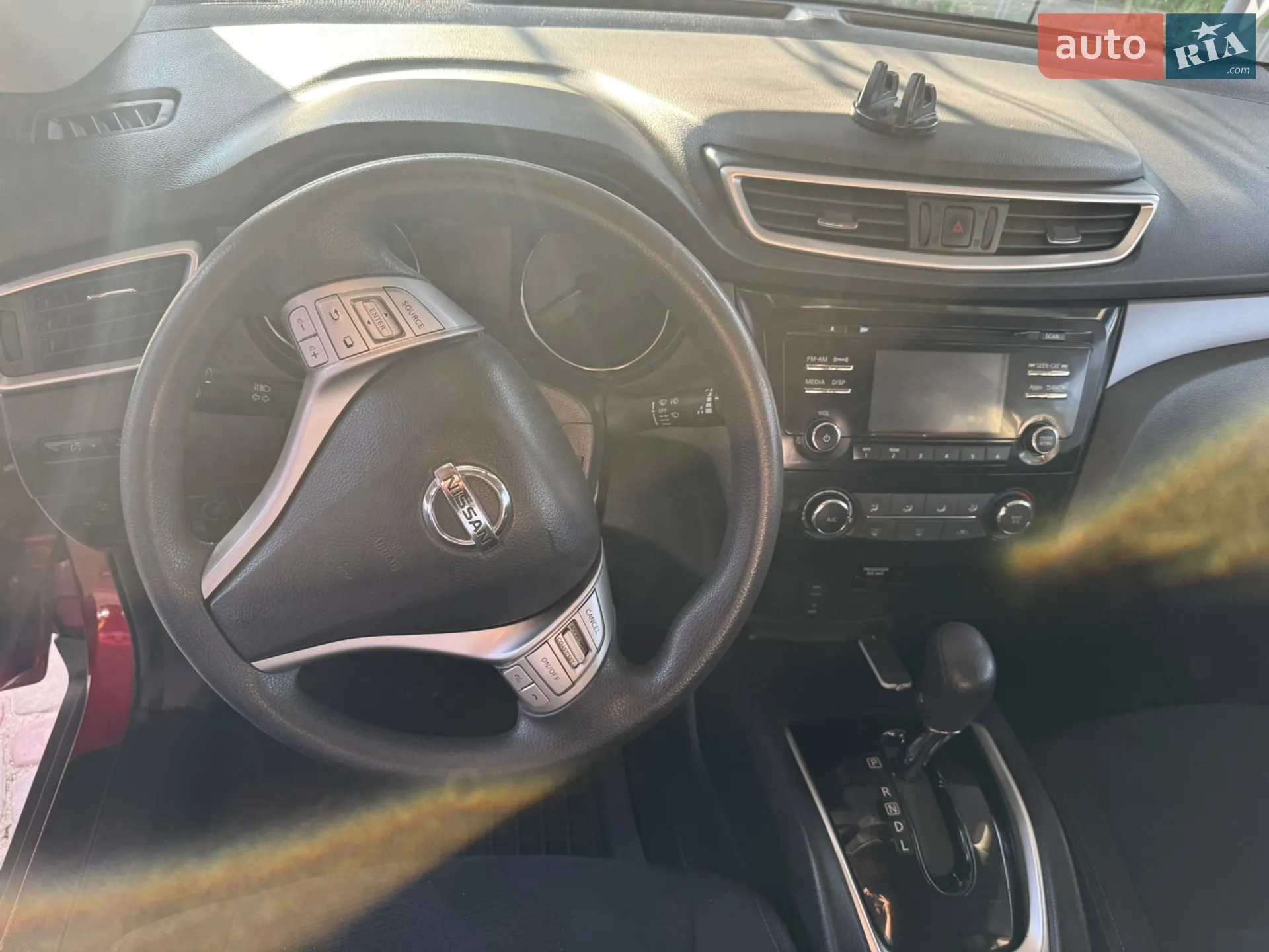 2016 Nissan Rogue - мініатюра 18