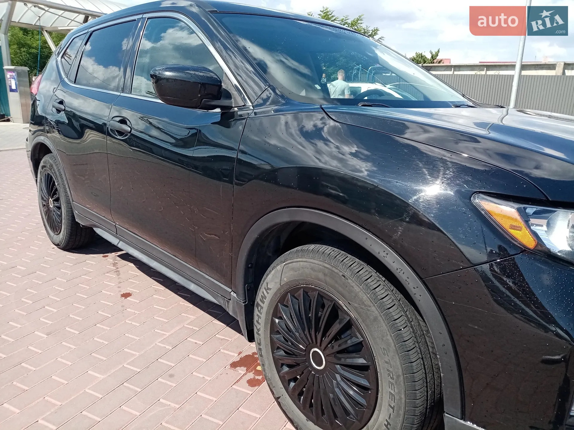 2017 Nissan Rogue - мініатюра 8