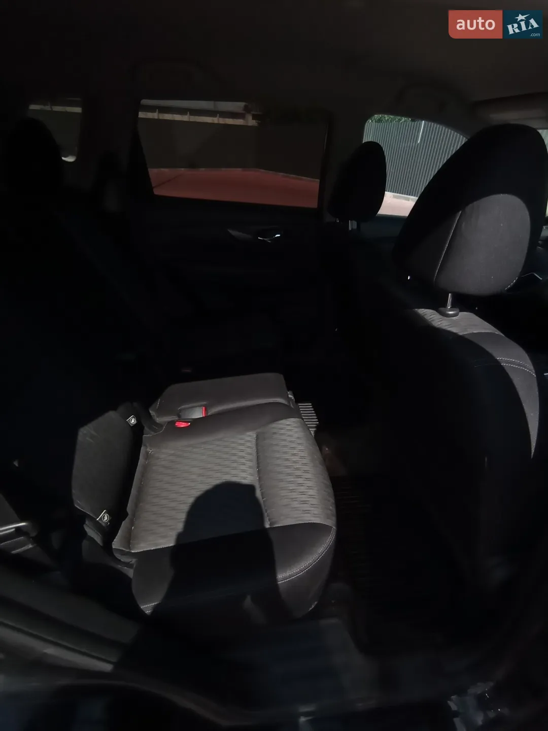 2017 Nissan Rogue - мініатюра 16