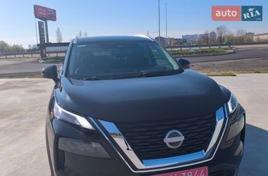Внедорожник / Кроссовер Nissan Rogue 2023 в Киеве