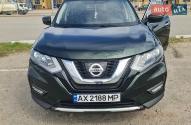 Внедорожник / Кроссовер Nissan Rogue 2018 в Львове
