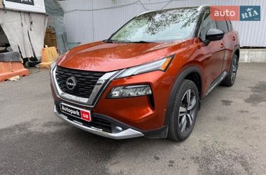Внедорожник / Кроссовер Nissan Rogue 2021 в Киеве