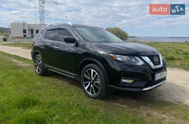Внедорожник / Кроссовер Nissan Rogue 2019 в Черкассах