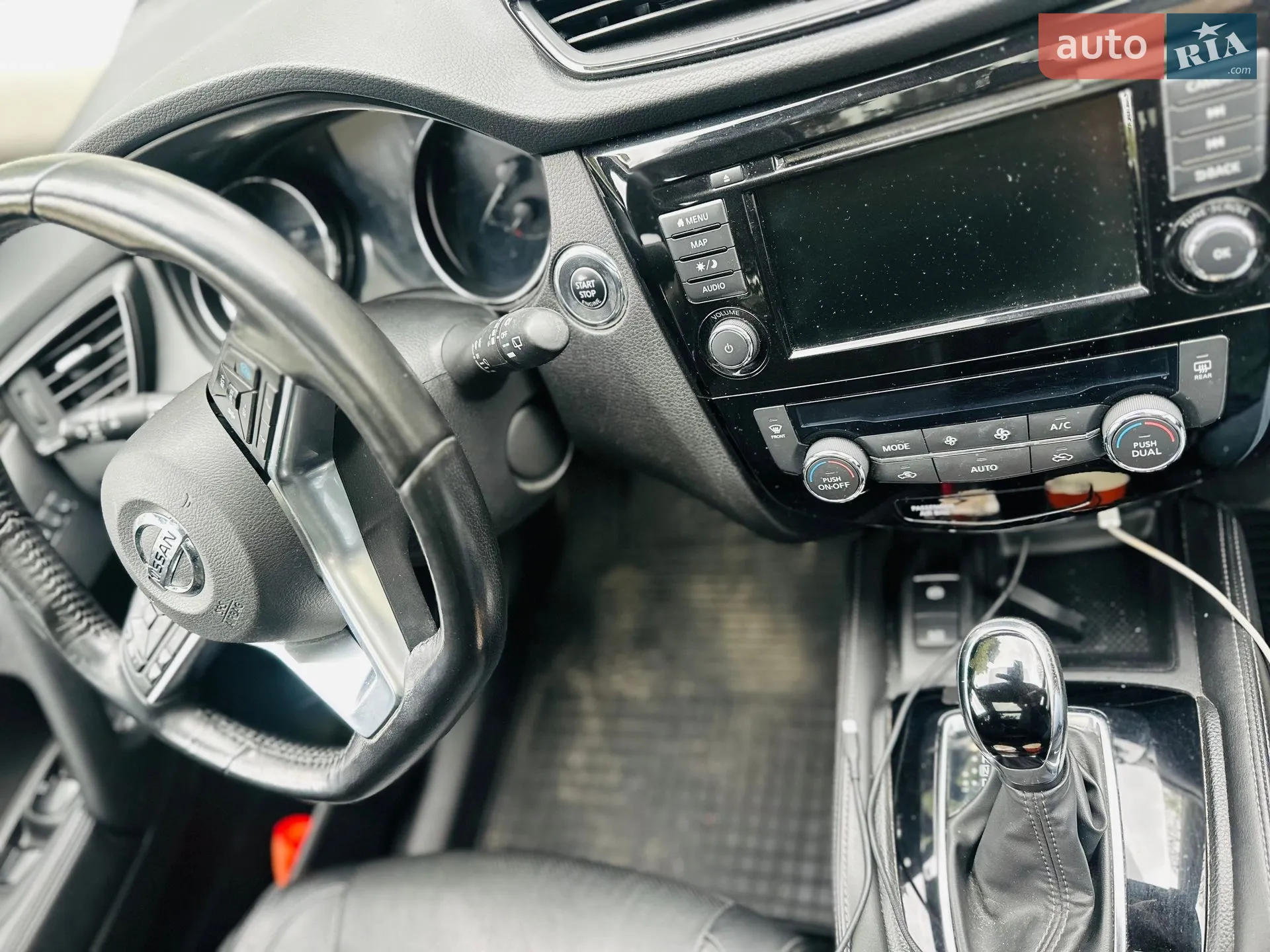 2018 Nissan Rogue - мініатюра 13