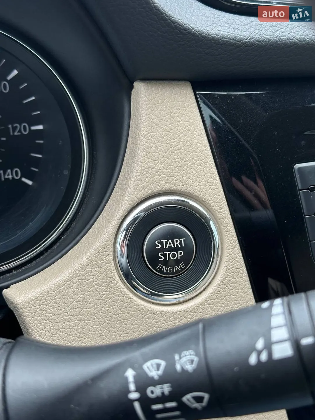 2019 Nissan Rogue - мініатюра 11