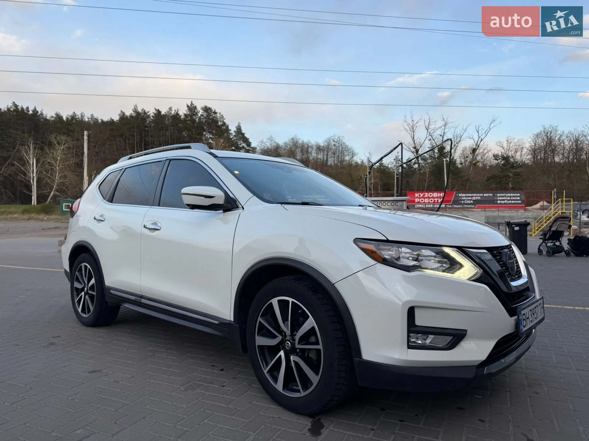2019 Nissan Rogue - мініатюра 3