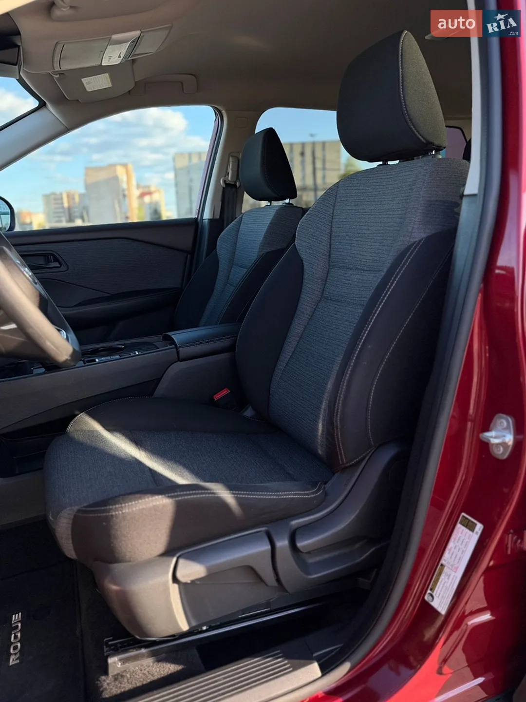 2021 Nissan Rogue - мініатюра 29