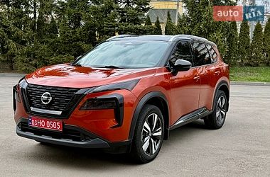 Внедорожник / Кроссовер Nissan Rogue 2021 в Тернополе