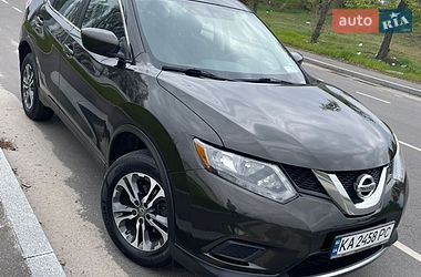Внедорожник / Кроссовер Nissan Rogue 2016 в Киеве