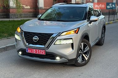 Позашляховик / Кросовер Nissan Rogue 2021 в Рівному