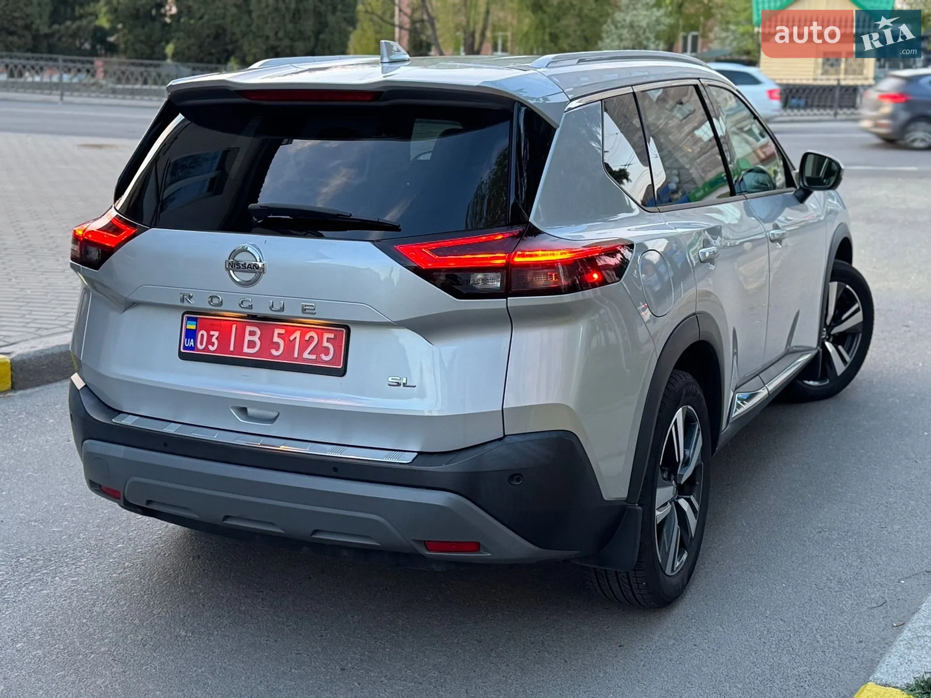 2021 Nissan Rogue - мініатюра 7