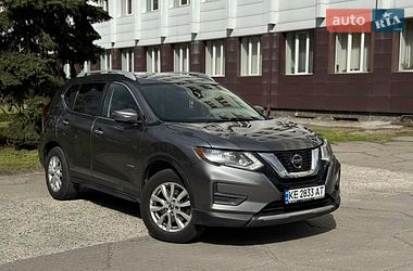 Позашляховик / Кросовер Nissan Rogue 2018 в Дніпрі