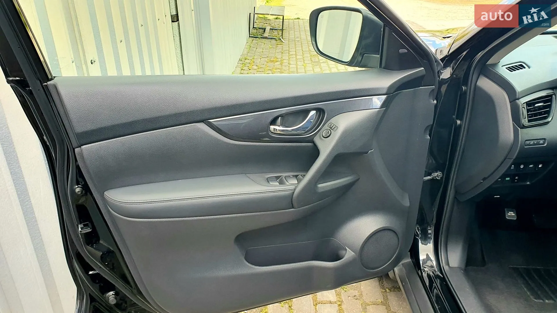 2019 Nissan Rogue - мініатюра 31