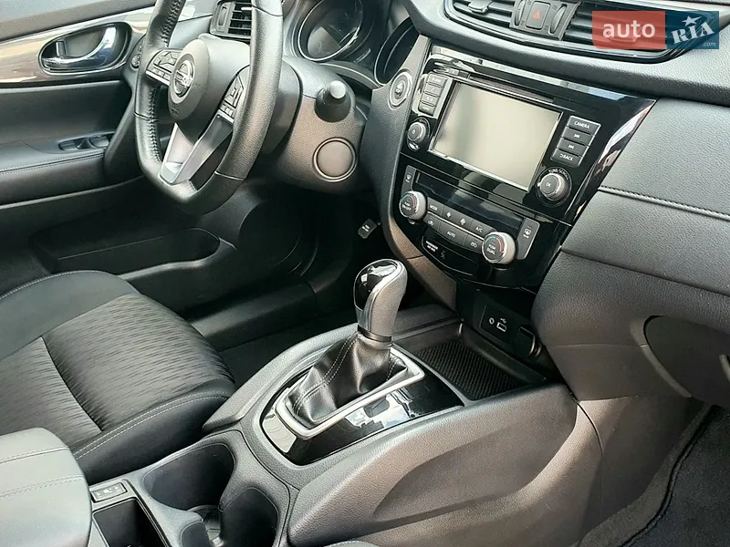 Nissan Rogue 2019 VIN KNMAT2MT7KP543903 фото оголошення 46 з 104