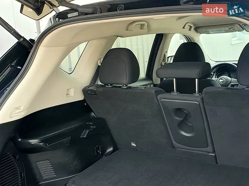 Nissan Rogue 2019 VIN KNMAT2MT7KP543903 фото оголошення 56 з 104