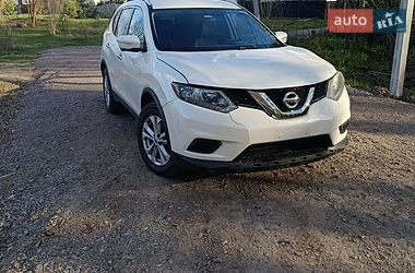 Внедорожник / Кроссовер Nissan Rogue 2015 в Киеве