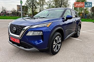 Внедорожник / Кроссовер Nissan Rogue 2021 в Житомире