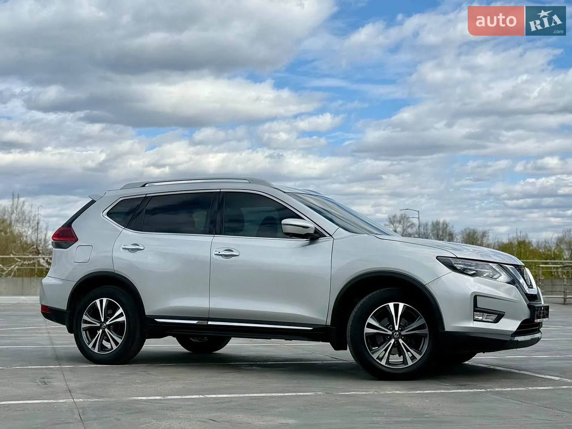 2017 Nissan Rogue - мініатюра 5