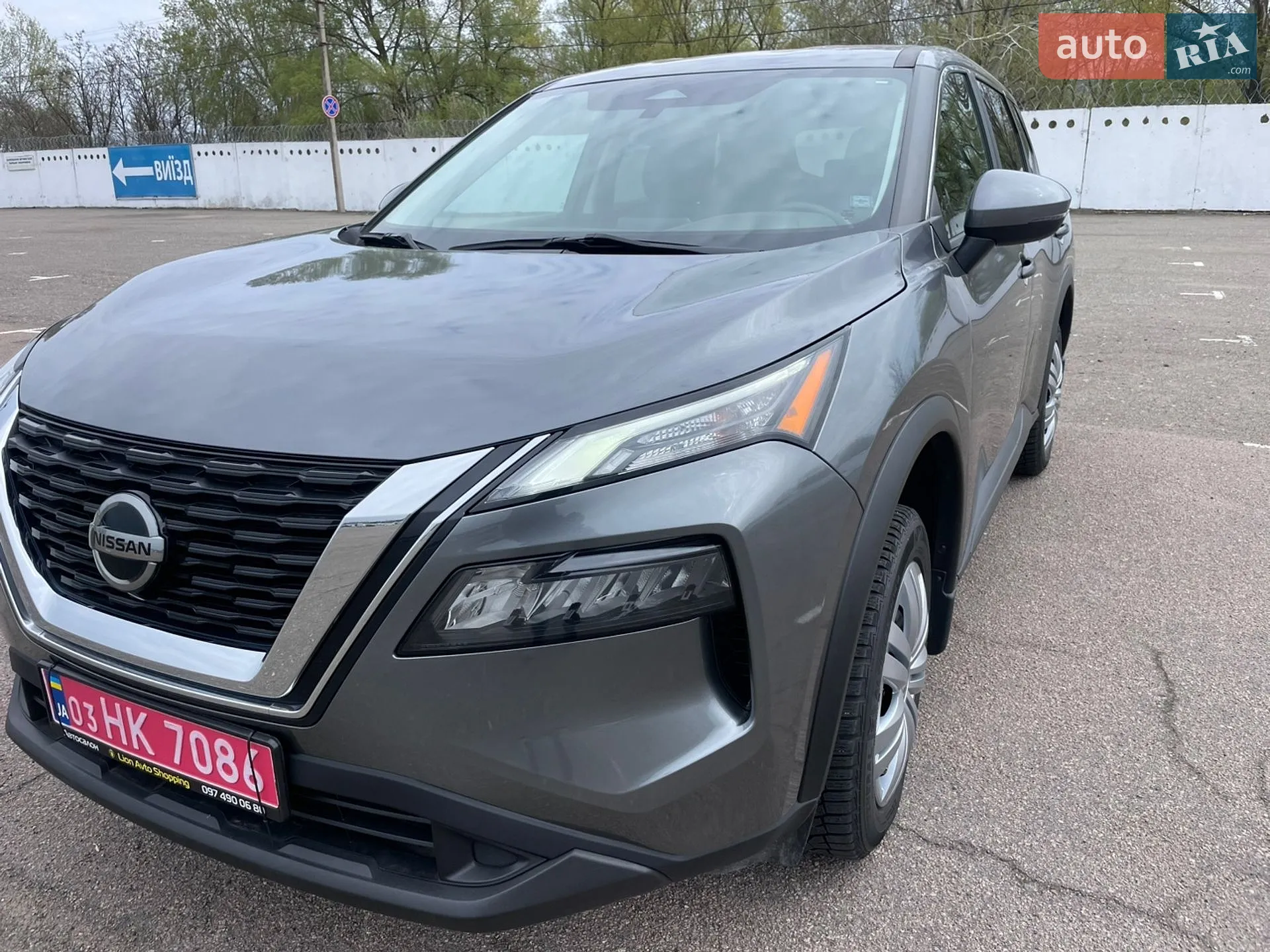 2021 Nissan Rogue - фото 1