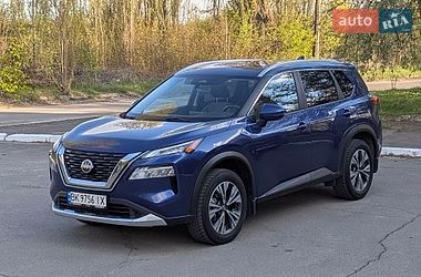 Позашляховик / Кросовер Nissan Rogue 2022 в Рівному