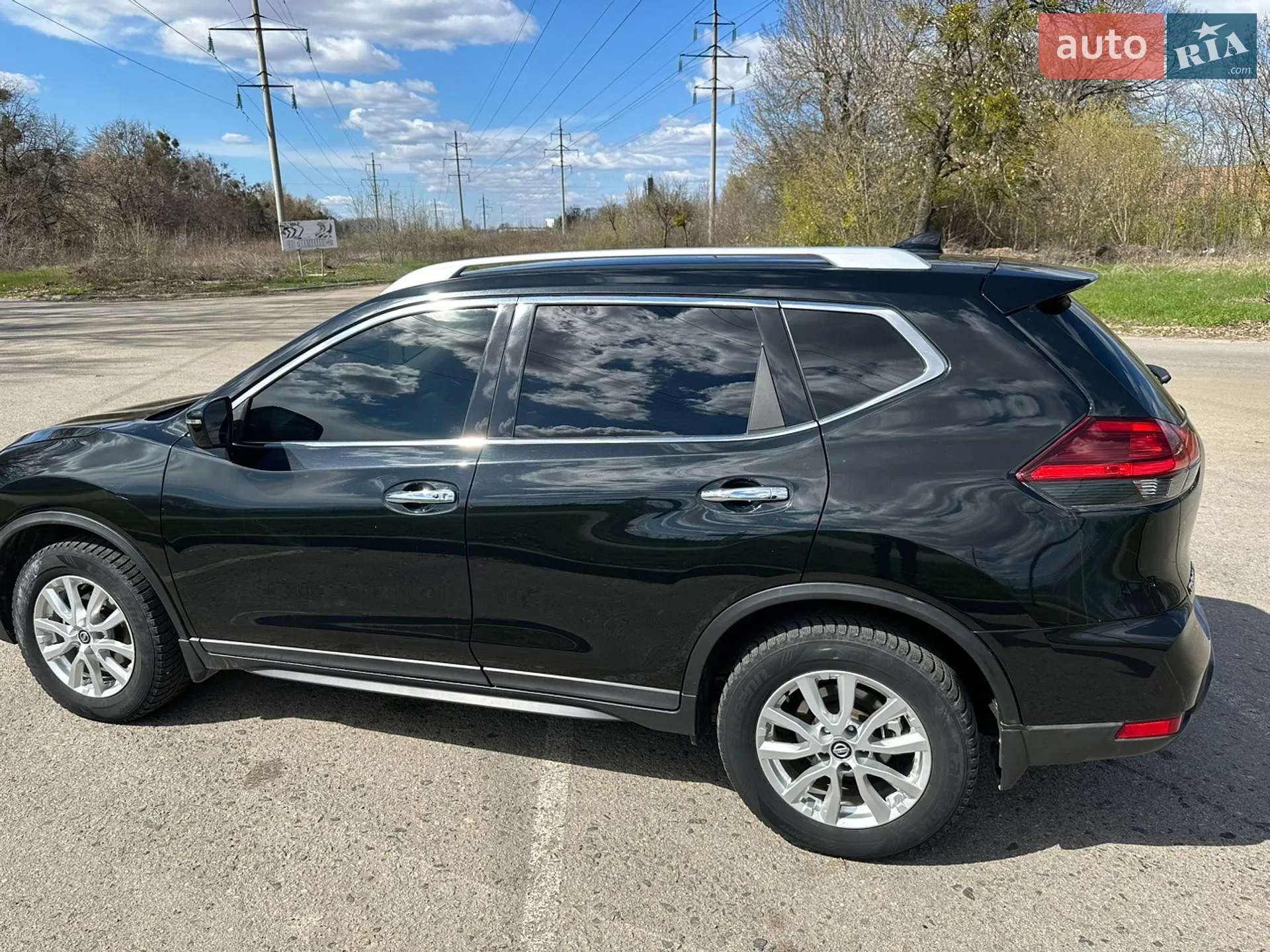 2017 Nissan Rogue - мініатюра 14