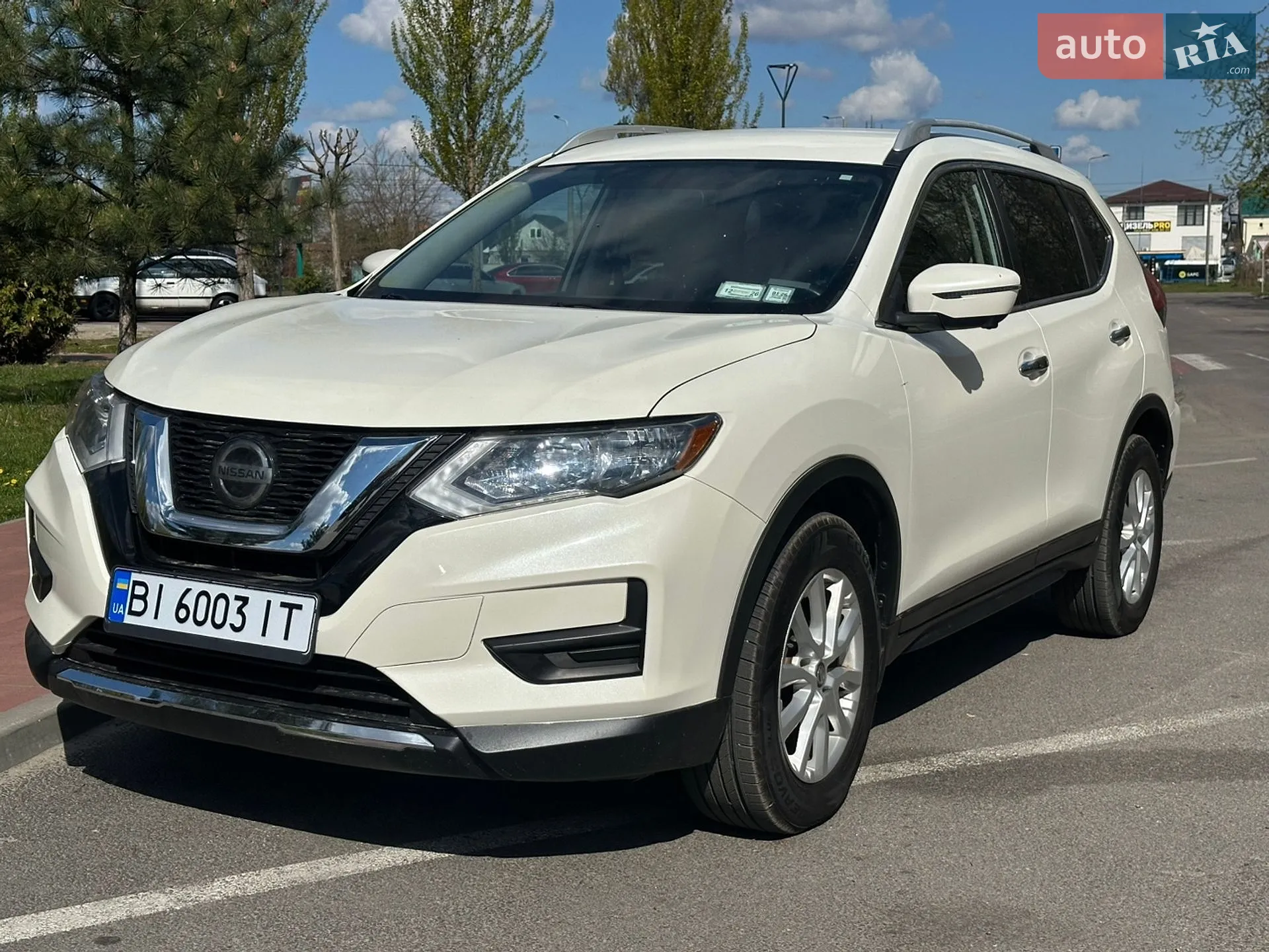 2017 Nissan Rogue - мініатюра 4