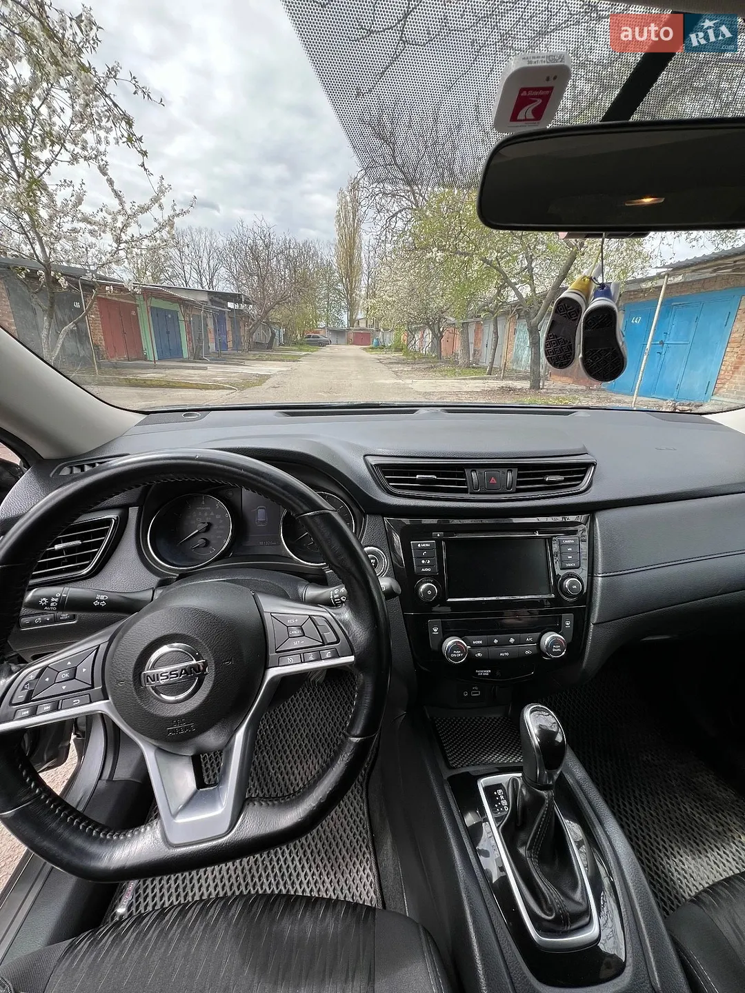 2017 Nissan Rogue - мініатюра 12