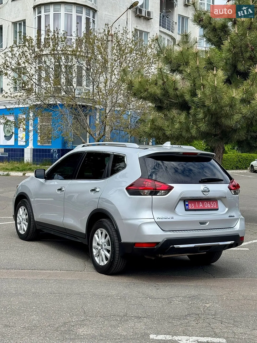 2019 Nissan Rogue - мініатюра 12