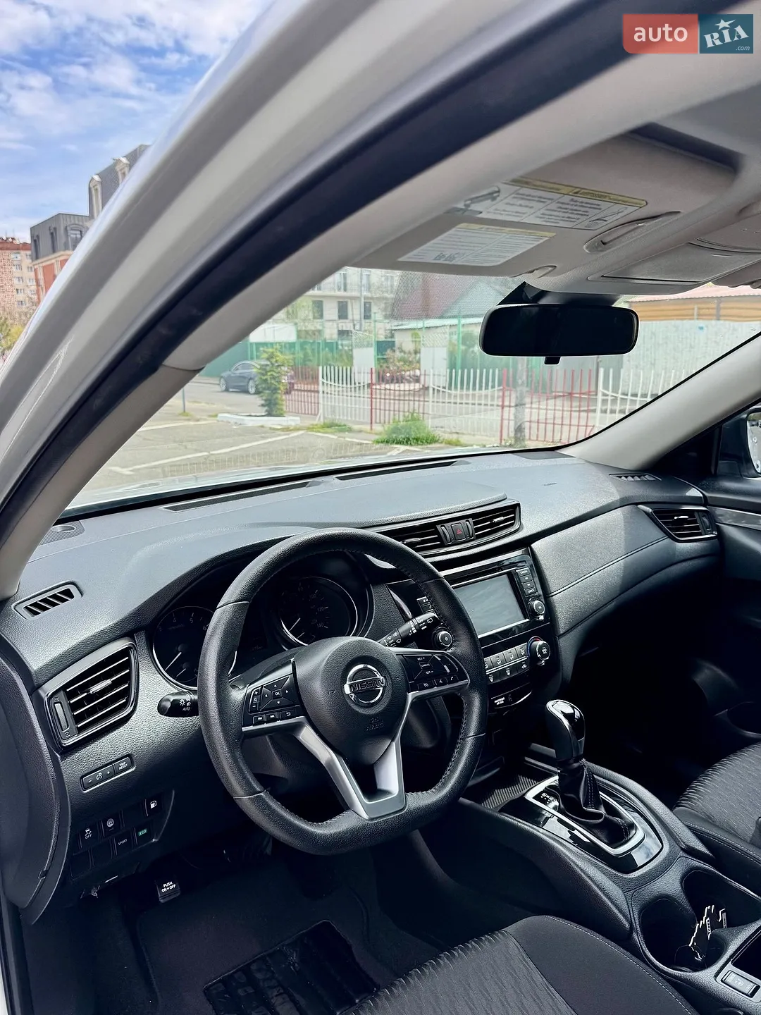 2019 Nissan Rogue - мініатюра 22