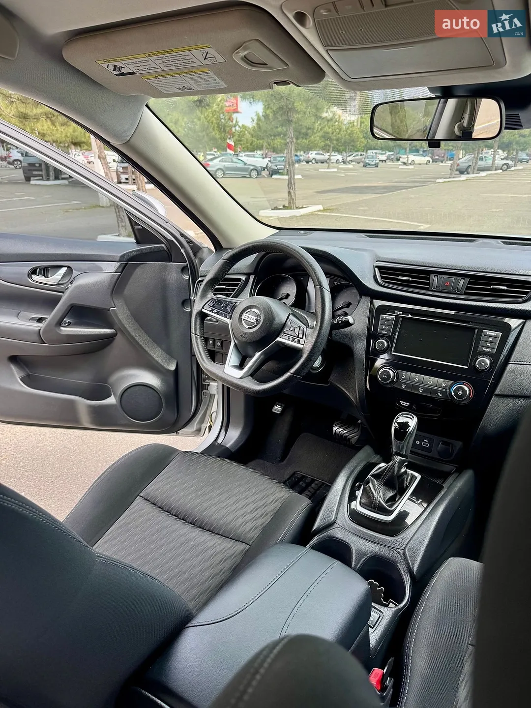 2019 Nissan Rogue - мініатюра 41