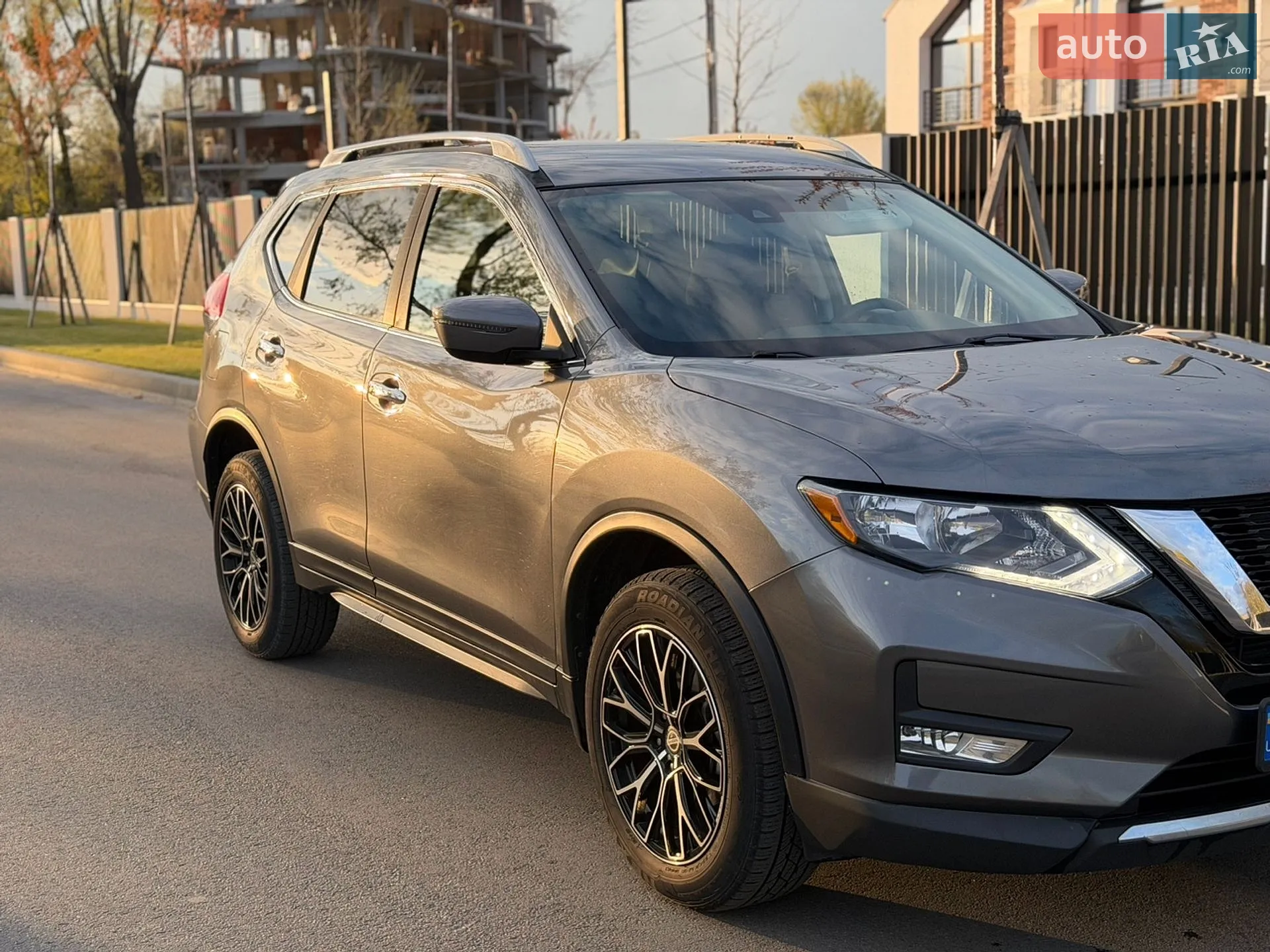 2018 Nissan Rogue - мініатюра 3