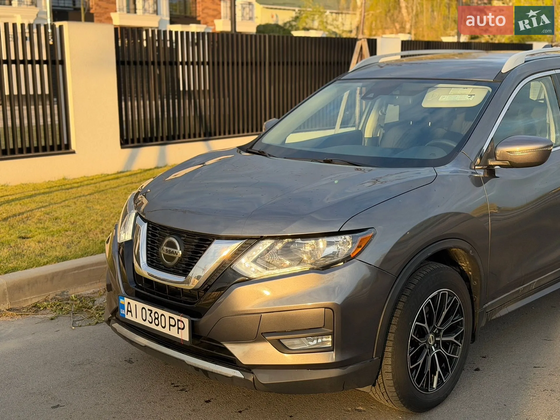2018 Nissan Rogue - мініатюра 10
