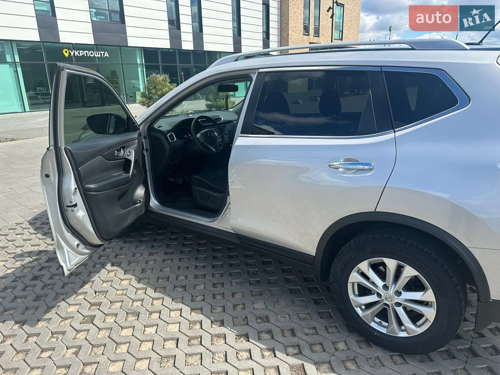 2016 Nissan Rogue - мініатюра 6