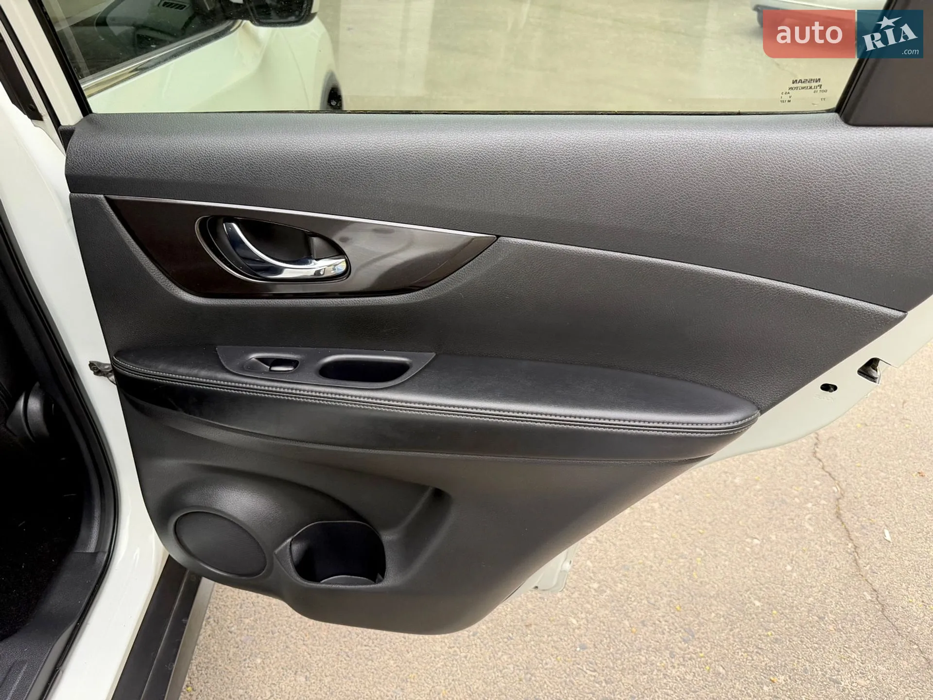 2019 Nissan Rogue - мініатюра 25