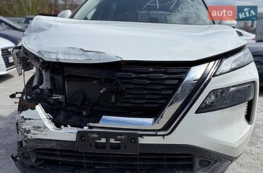 Внедорожник / Кроссовер Nissan Rogue 2021 в Киеве