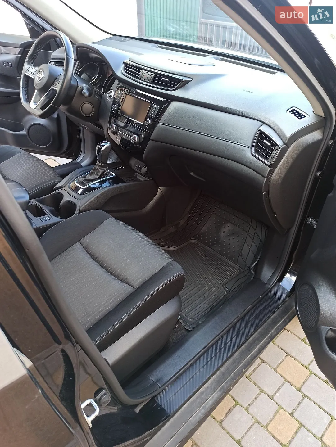2018 Nissan Rogue - мініатюра 12