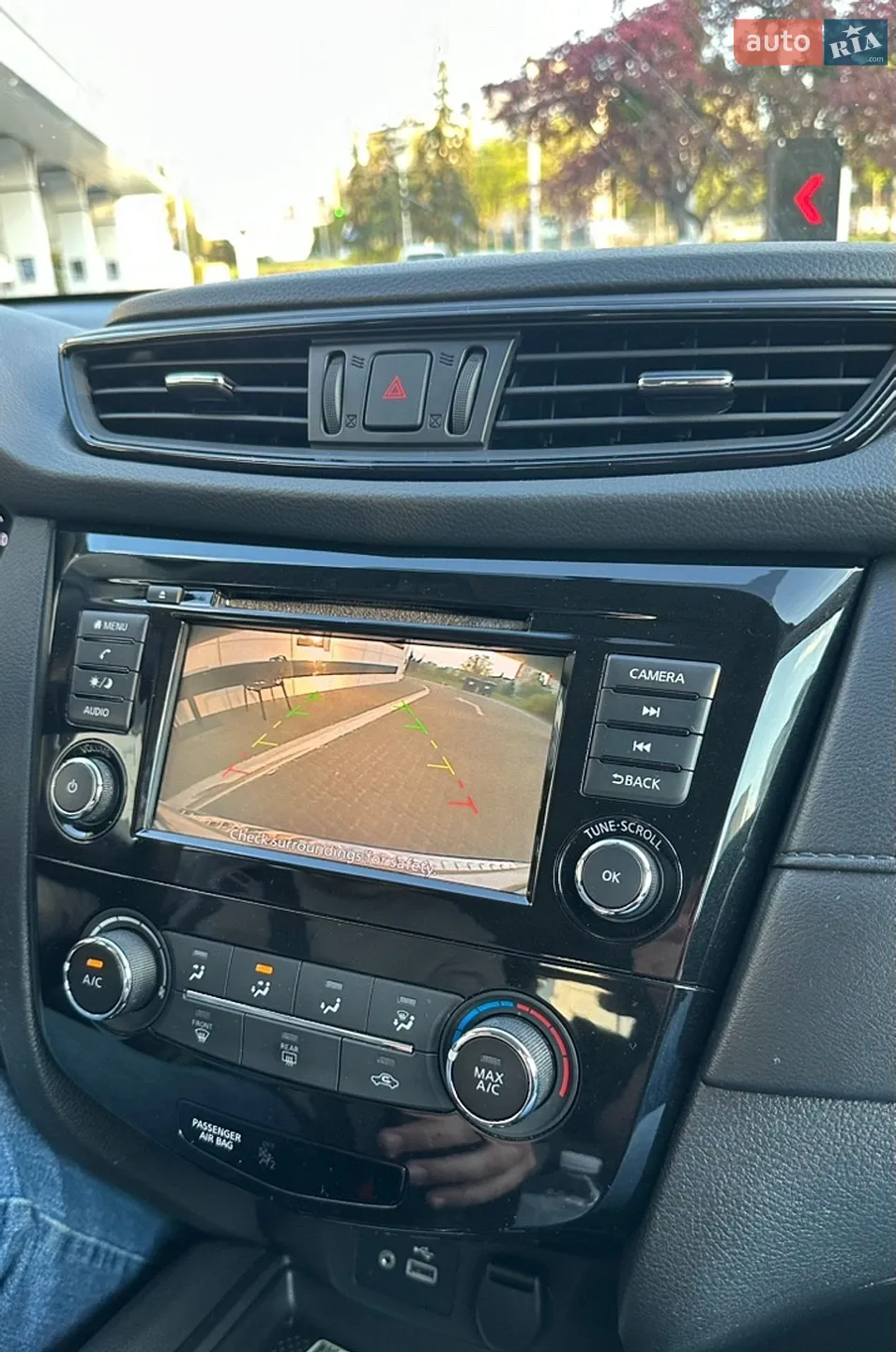 2018 Nissan Rogue - мініатюра 8