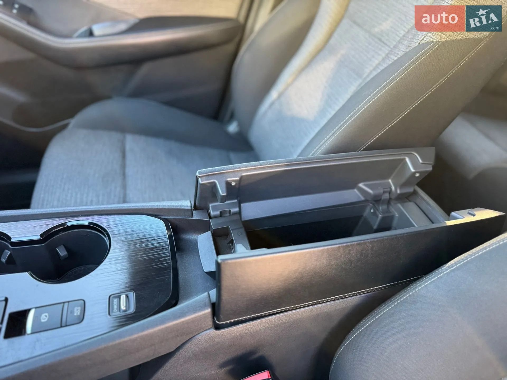2021 Nissan Rogue - мініатюра 32