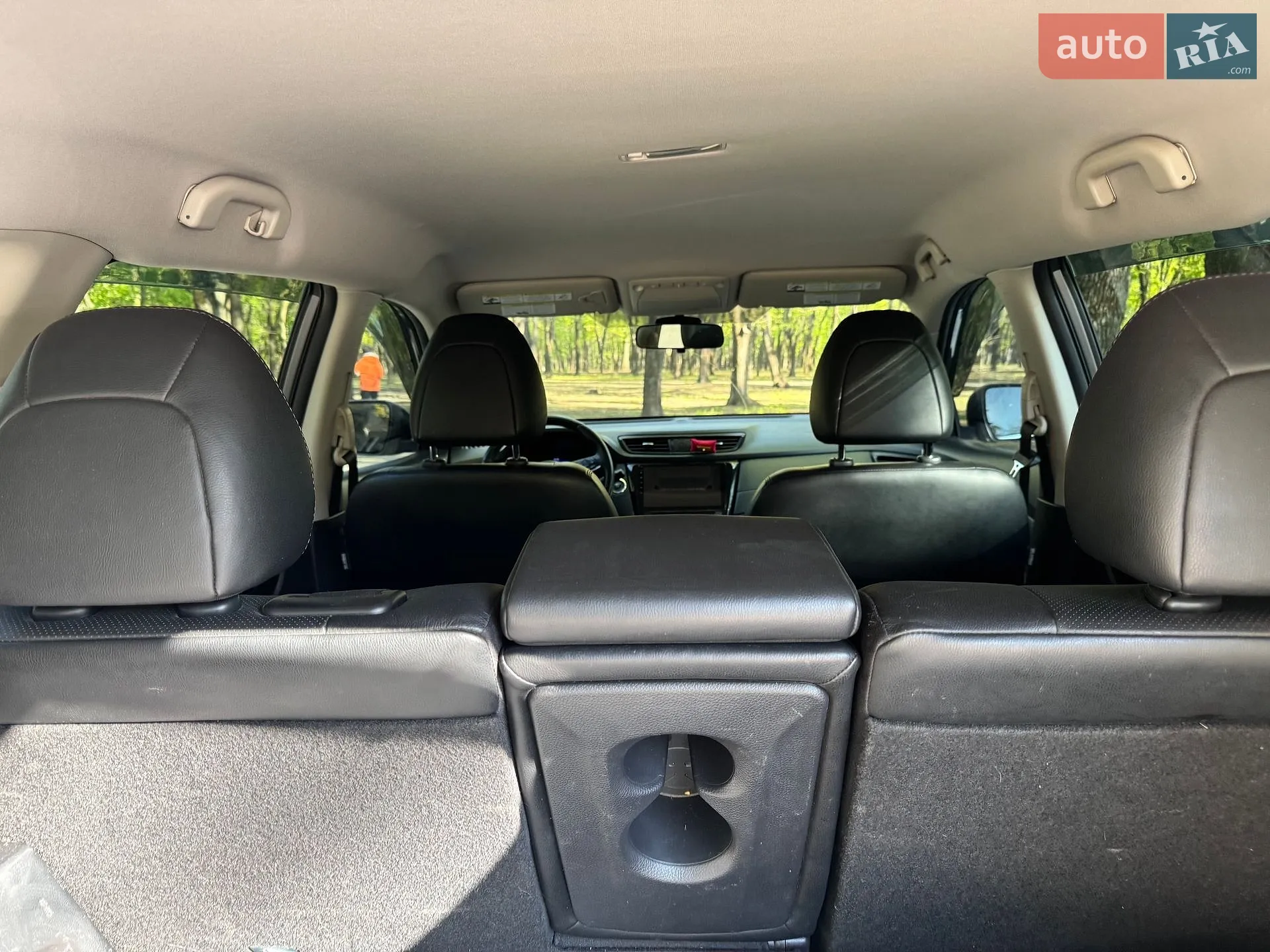 2018 Nissan Rogue - мініатюра 11