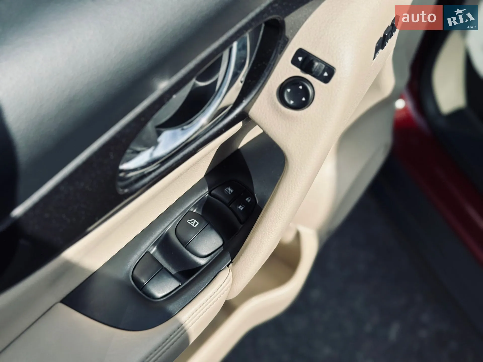 2019 Nissan Rogue - мініатюра 30