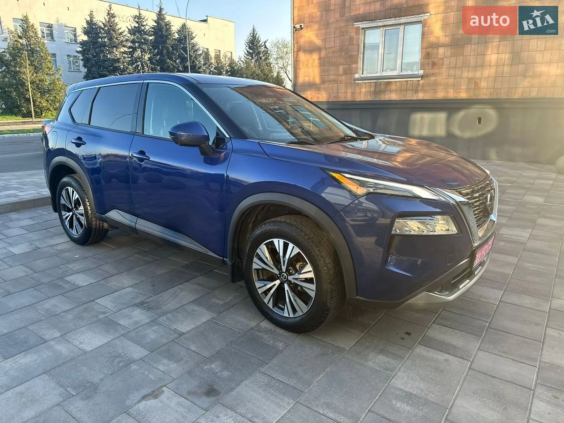 2021 Nissan Rogue - мініатюра 8