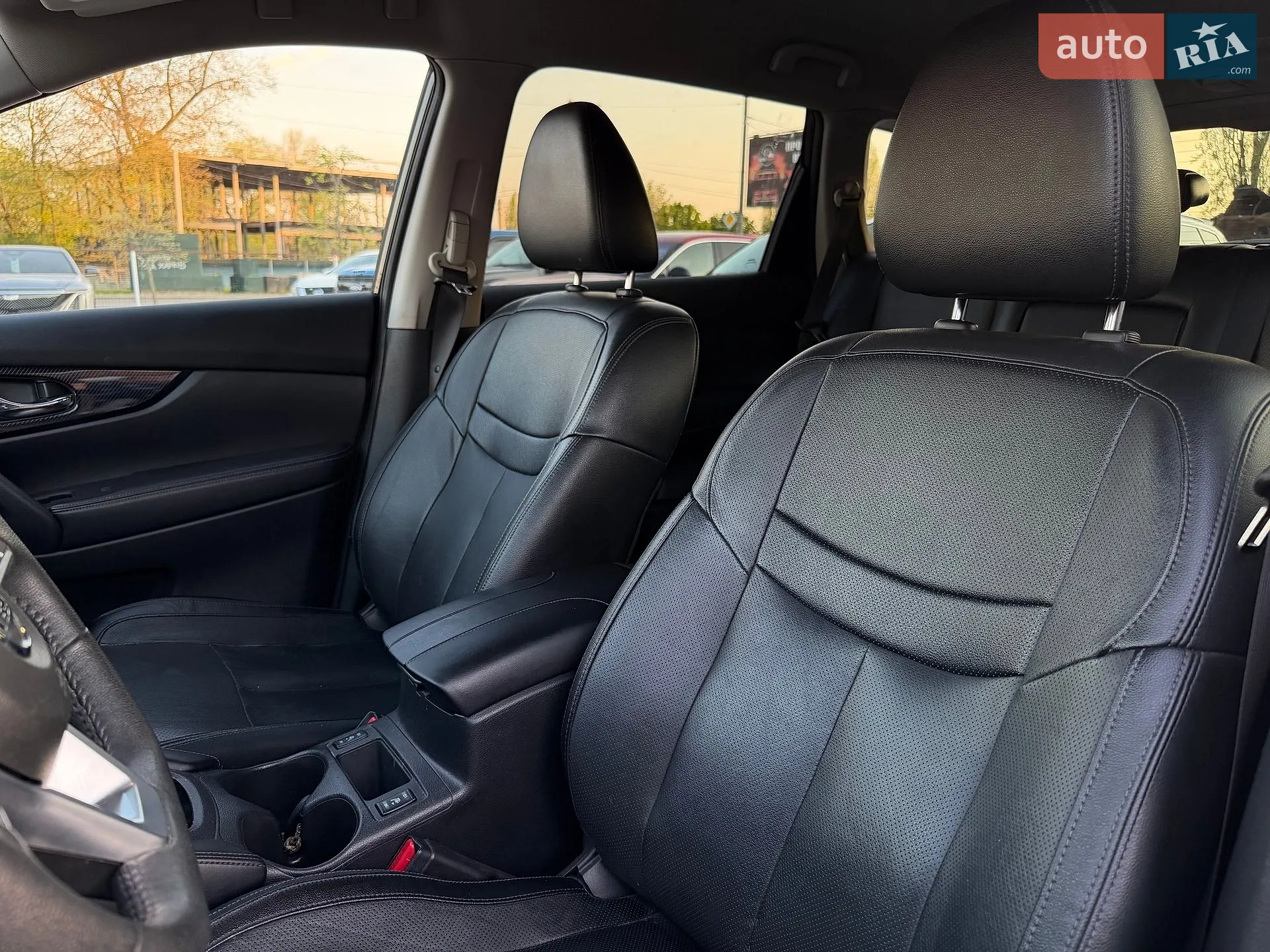 2018 Nissan Rogue - мініатюра 15
